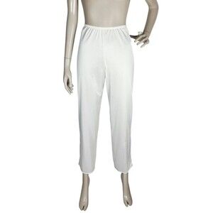VTG 50s Vassarette Underneath It All Creme Silky Nylon Pant Slip Size Small NOS